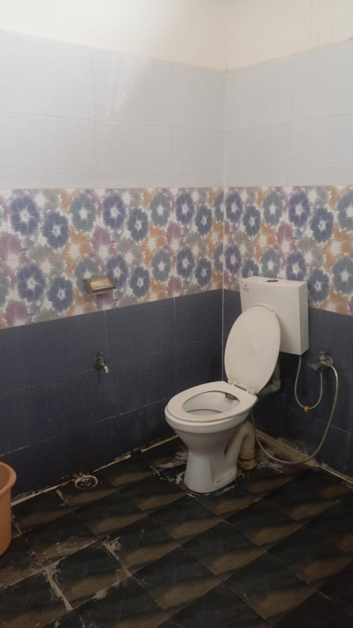 Hotel Shyam Utsav Mirzāpur Exteriör bild