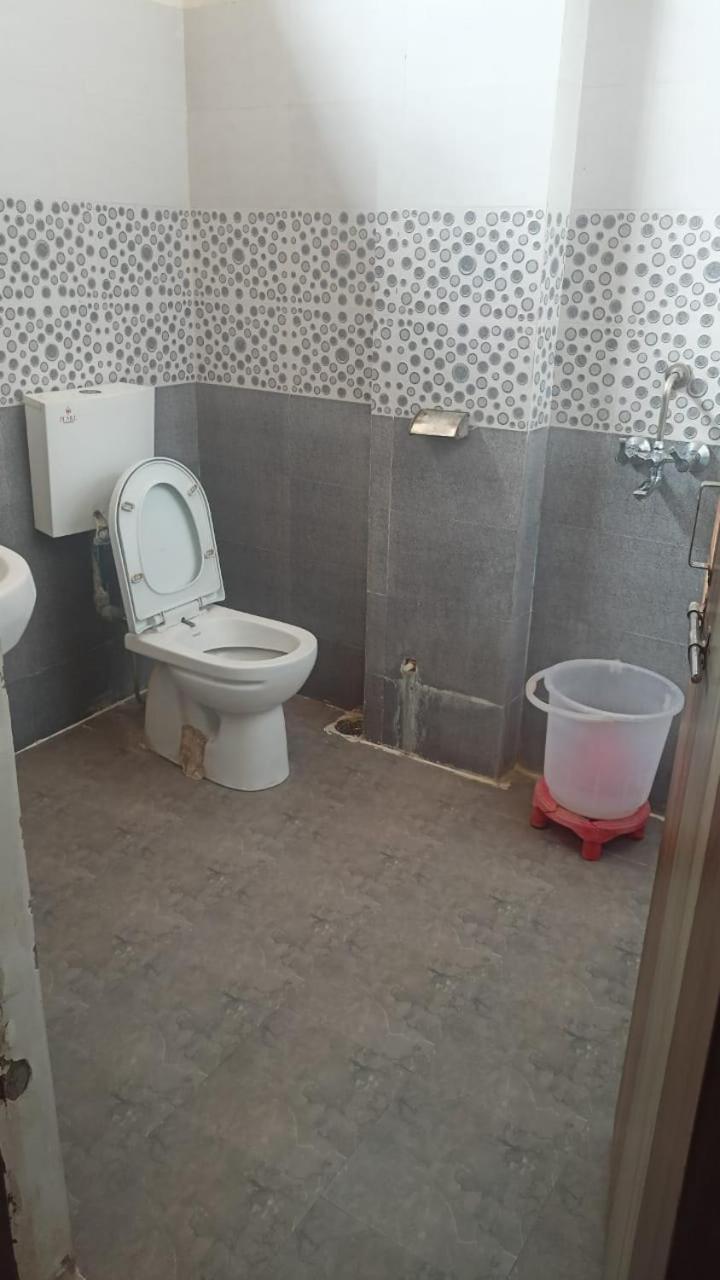 Hotel Shyam Utsav Mirzāpur Exteriör bild