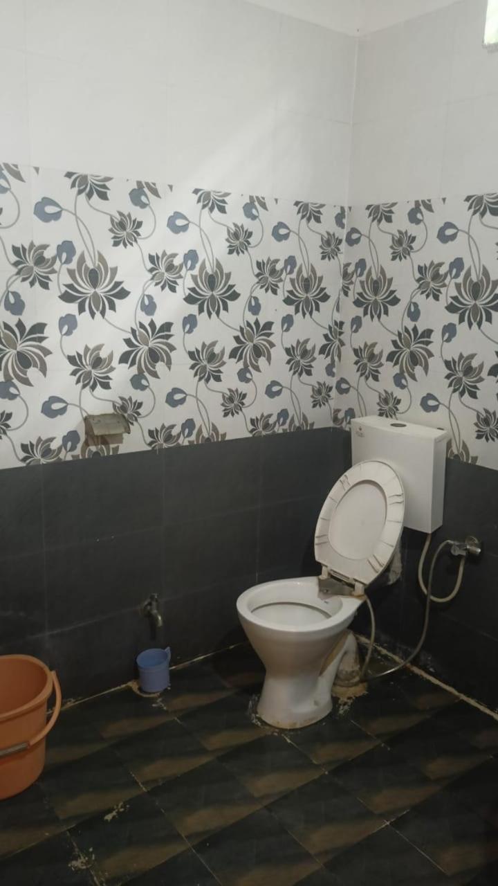 Hotel Shyam Utsav Mirzāpur Exteriör bild